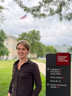 Franziska Bröker at the campus of the Carnegie Mellon University in Pittsburgh